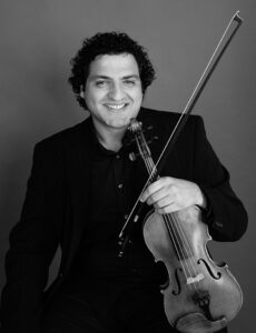 Arsen Zorayan – Violine
